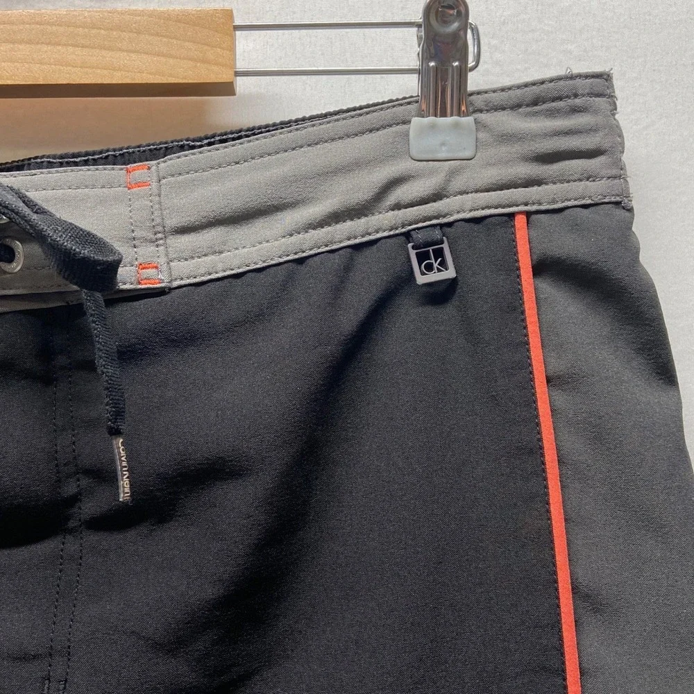 Calvin Klein Swim Board Shorts Men's Medium Black Grey Red Logo Drawstring Waist